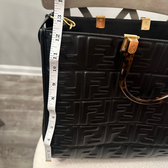 Fendi sunshine medium - Picture 9 of 14